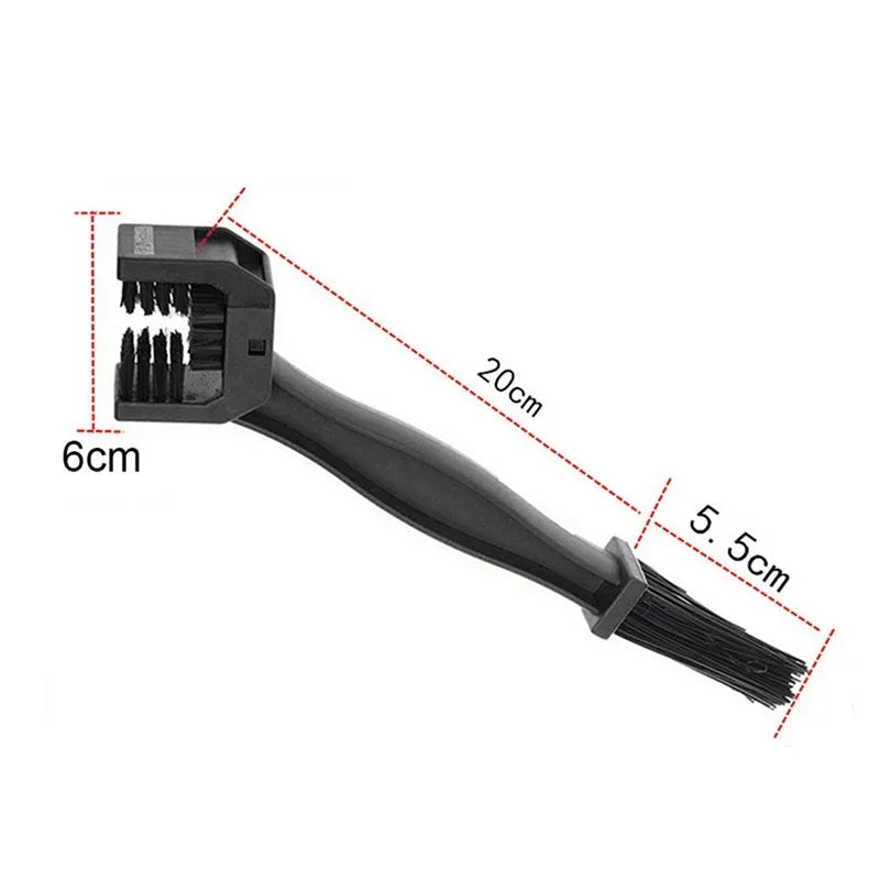 Motorcycle chain cleaner brush with ergonomic handle