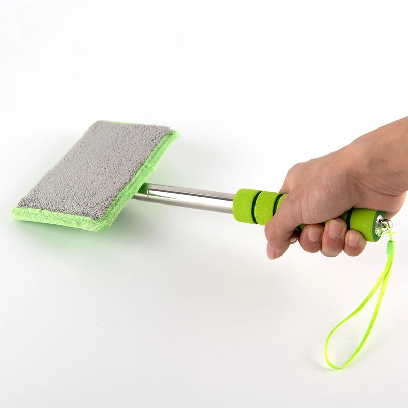 Windshield Scraping Telescopic