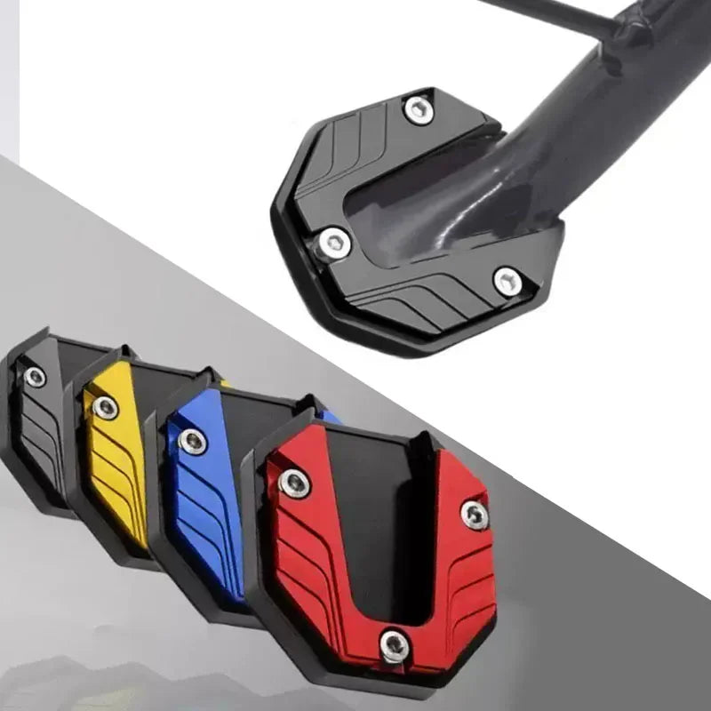 Motorcycle kickstand foot pad installed on side stand