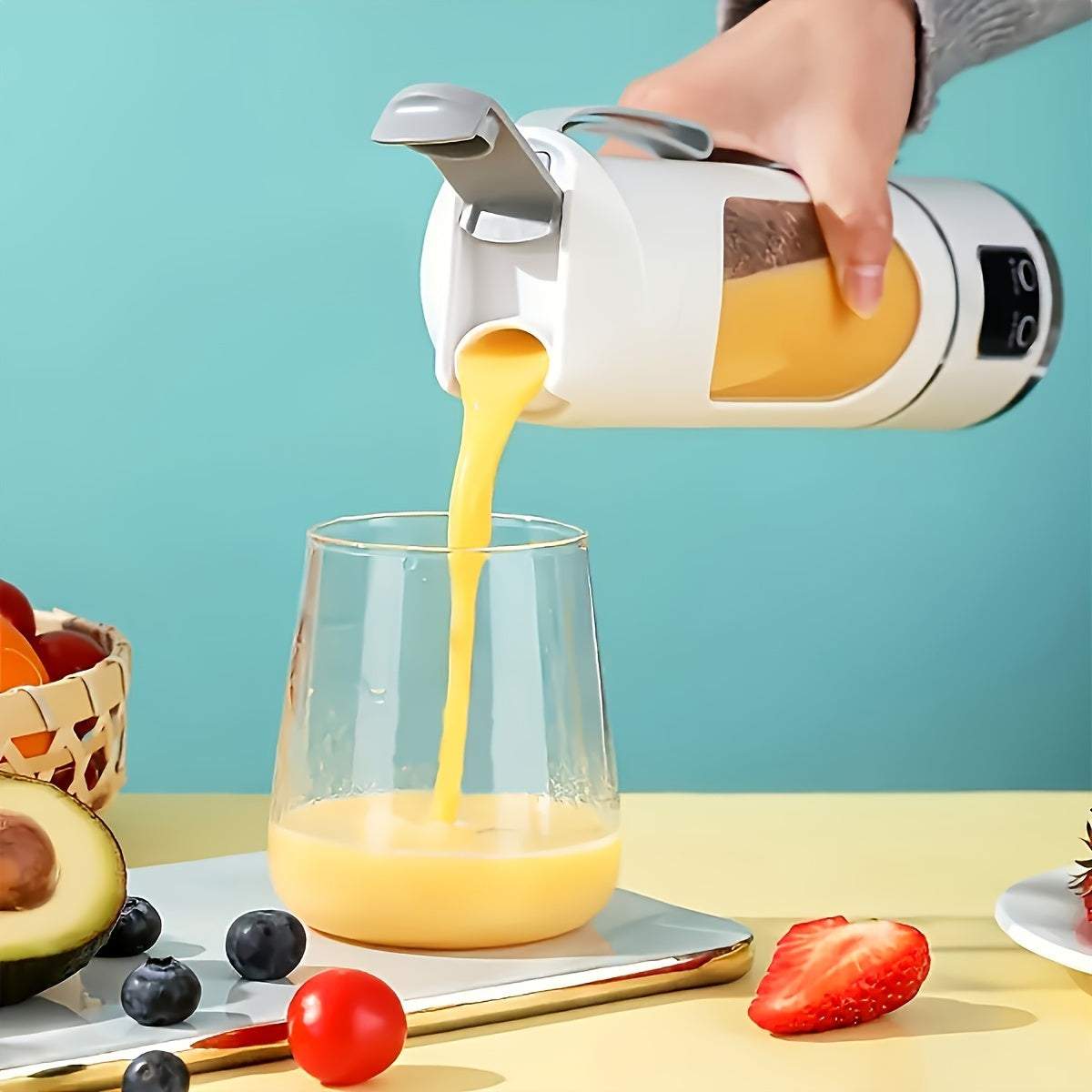 Compact smoothie blender used on kitchen counter
